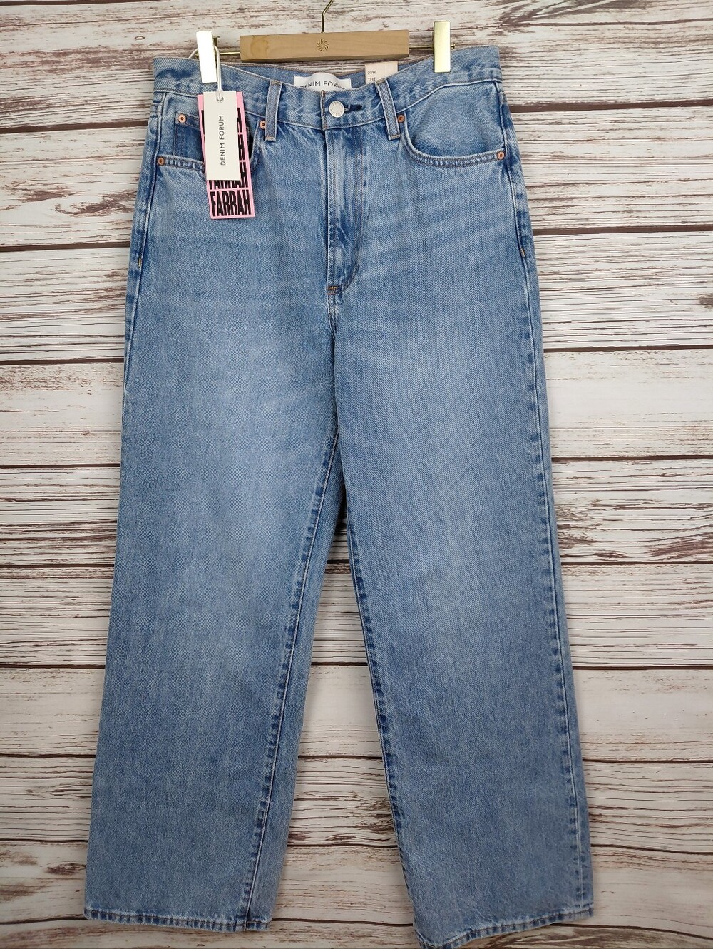 NWT Aritzia Denim Forum Womens 28x31 Farrah Wide Leg High Rise Med Wash Jeans